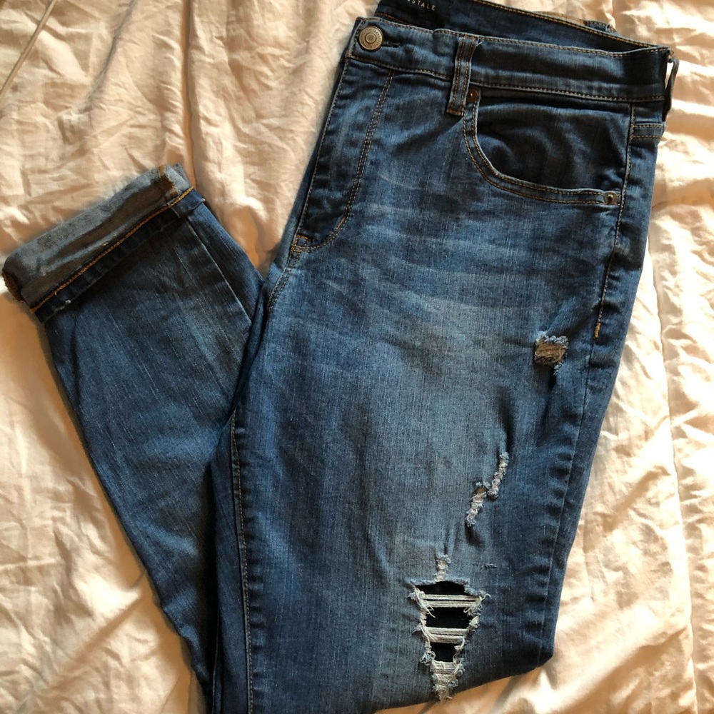 Aeropostale ripped jeans